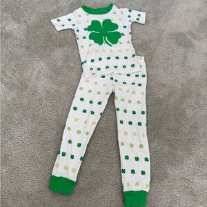 Gymboree st Patrick’s day pajamas
